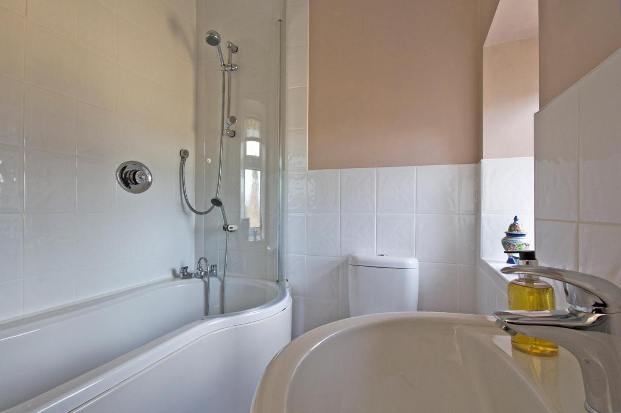 Moorland View Farm B&B Oakamoor Екстер'єр фото